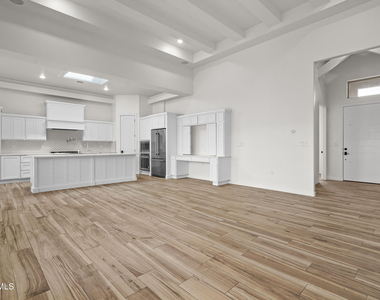 13637 Chepstow Court - Photo Thumbnail 14