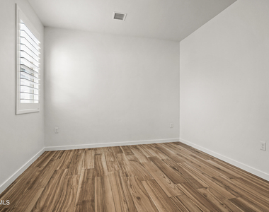 13637 Chepstow Court - Photo Thumbnail 20