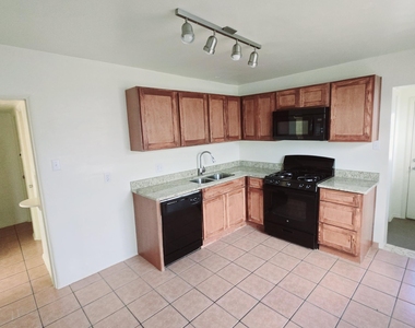 5409 Timberwolf Drive - Photo Thumbnail 2