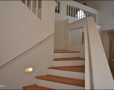 7528 Luz De Lumbre Avenue - Photo Thumbnail 14