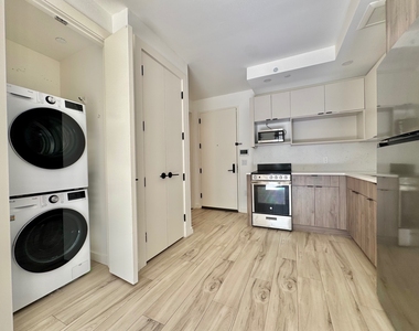 2718 Church Avenue - Photo Thumbnail 5