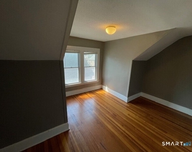 132-134 Gridley Street - Photo Thumbnail 7