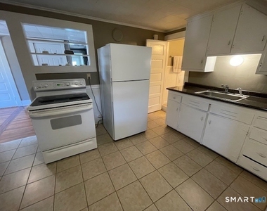 132-134 Gridley Street - Photo Thumbnail 3