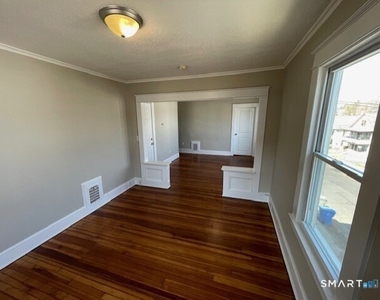 132-134 Gridley Street - Photo Thumbnail 17