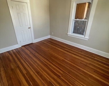 132-134 Gridley Street - Photo Thumbnail 8