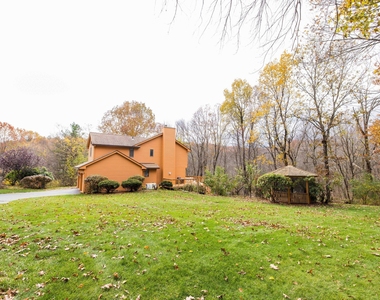 18 Clifford Avenue - Photo Thumbnail 37