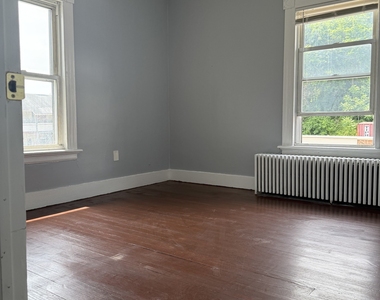 44 Gilbert Street - Photo Thumbnail 7