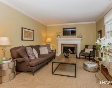 90 Linden Avenue - Photo Thumbnail 2