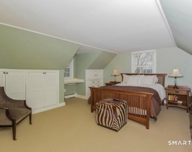 90 Linden Avenue - Photo Thumbnail 6