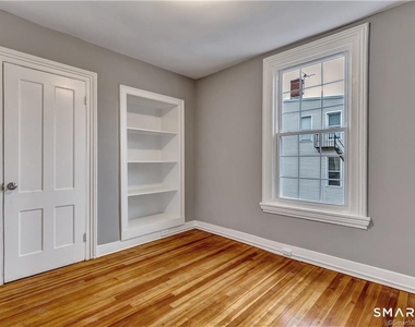 981 State Street - Photo Thumbnail 9