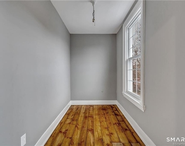 981 State Street - Photo Thumbnail 6