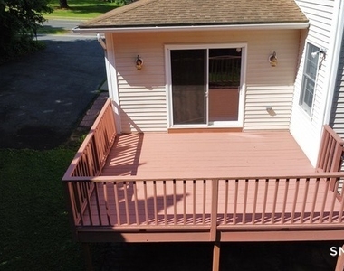 1539 Farmington Avenue - Photo Thumbnail 15