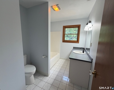 1539 Farmington Avenue - Photo Thumbnail 10