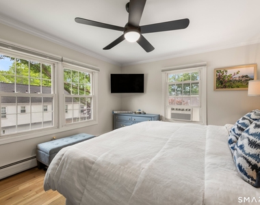 245 Sunnyridge Avenue - Photo Thumbnail 11