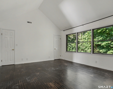 197 Sheephill Road - Photo Thumbnail 13