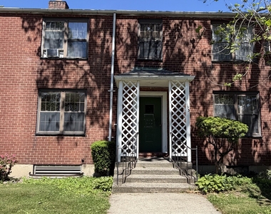 193 Virginia Avenue - Photo Thumbnail 4