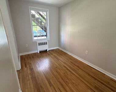 193 Virginia Avenue - Photo Thumbnail 16