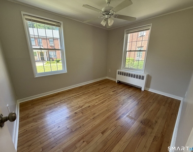 193 Virginia Avenue - Photo Thumbnail 13