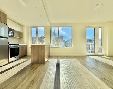 2718 Church Avenue - Photo Thumbnail 1