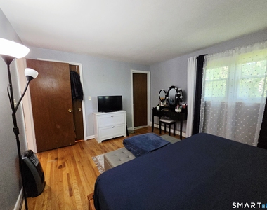 25 Sylvia Lane - Photo Thumbnail 11