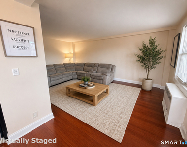 700 Summer Street - Photo Thumbnail 4