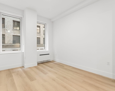 55 Broad Street - Photo Thumbnail 1