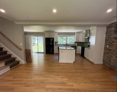 2182 N Benson Road - Photo Thumbnail 4