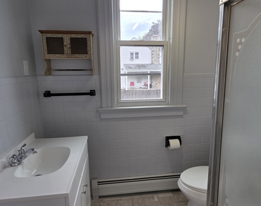 140 Spring Street - Photo Thumbnail 6