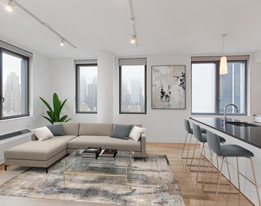 554 West 54th Street - Photo Thumbnail 1
