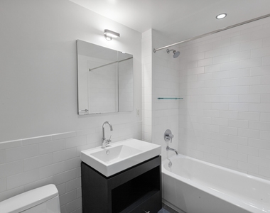 554 West 54th Street - Photo Thumbnail 6