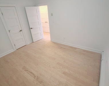 85-40 68th avenue - Photo Thumbnail 9