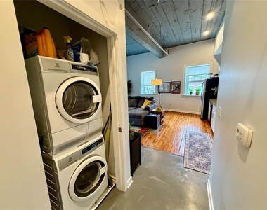 212 45th St - Photo Thumbnail 27