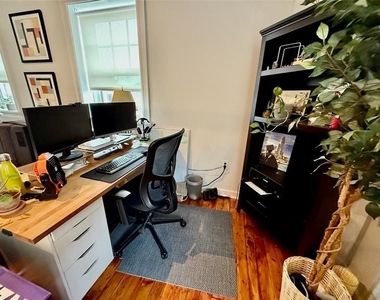 212 45th St - Photo Thumbnail 12