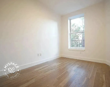 1052 Dean Street - Photo Thumbnail 2