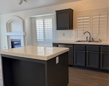 8109 Chambersberg Street - Photo Thumbnail 7