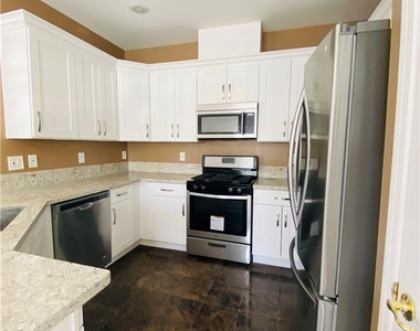 286 Duck Hollow Avenue - Photo Thumbnail 10