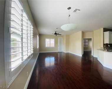 286 Duck Hollow Avenue - Photo Thumbnail 5