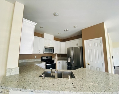 286 Duck Hollow Avenue - Photo Thumbnail 9