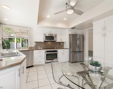 2312 Plaza Del Prado - Photo Thumbnail 1