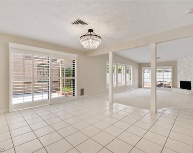 2312 Plaza Del Prado - Photo Thumbnail 5