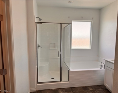 4487 Sawyer Ridge Street - Photo Thumbnail 12