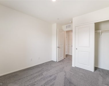 9472 Peaceful River Avenue - Photo Thumbnail 21