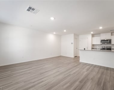 9472 Peaceful River Avenue - Photo Thumbnail 2