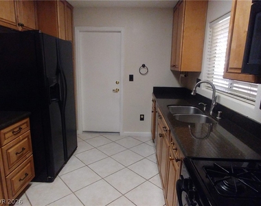 2130 Spring Water Drive - Photo Thumbnail 12