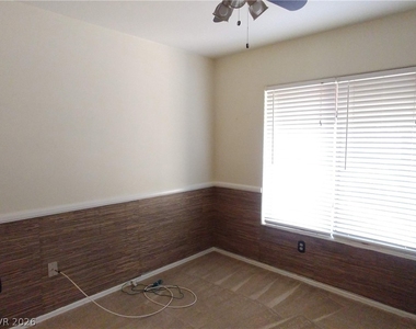 2130 Spring Water Drive - Photo Thumbnail 9