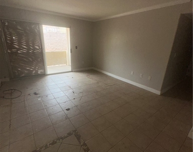 5710 E Tropicana Avenue - Photo Thumbnail 8