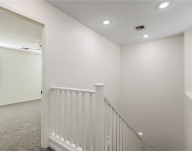 10939 Paradise Road - Photo Thumbnail 19