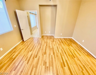 1605 Cimarron Crest Street - Photo Thumbnail 17
