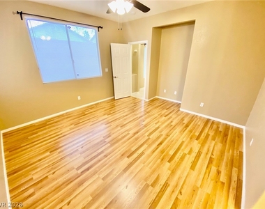 1605 Cimarron Crest Street - Photo Thumbnail 18