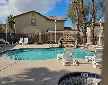 140 Samantha Rose Street - Photo Thumbnail 34